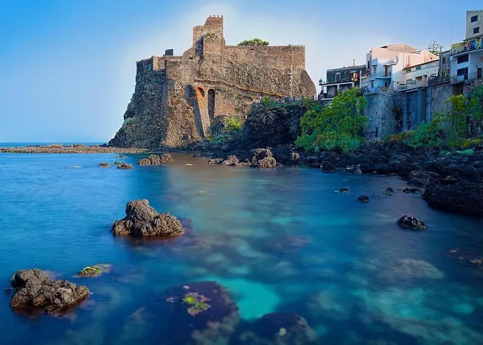 Casa Balcone Sul Castello Aci Castello